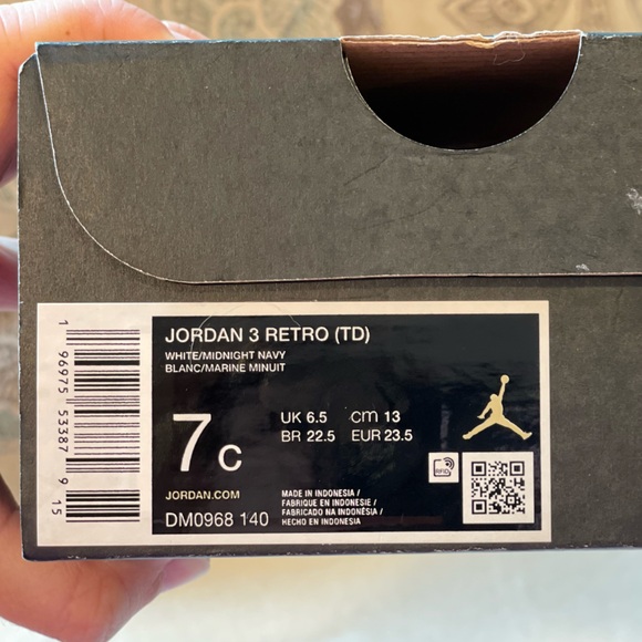 Jordan 3 Retro - Picture 7 of 7